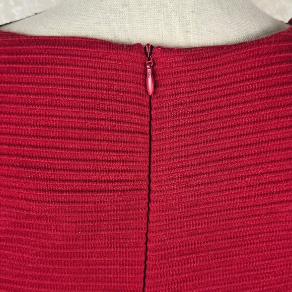 Buttons Size S Red Fit & Flare Dress Sequins Embroidery Textured Cap Sleeve NWT - Picture 11 of 16